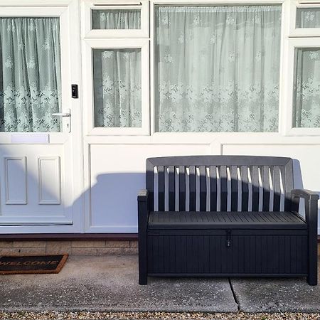 Sandy Beach Hill View Apartment Брин Екстериор снимка