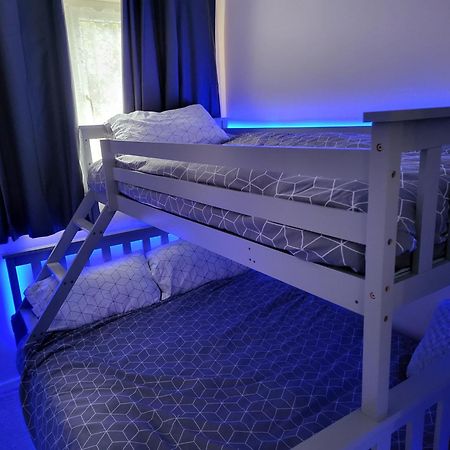 Sandy Beach Hill View Apartment Брин Екстериор снимка