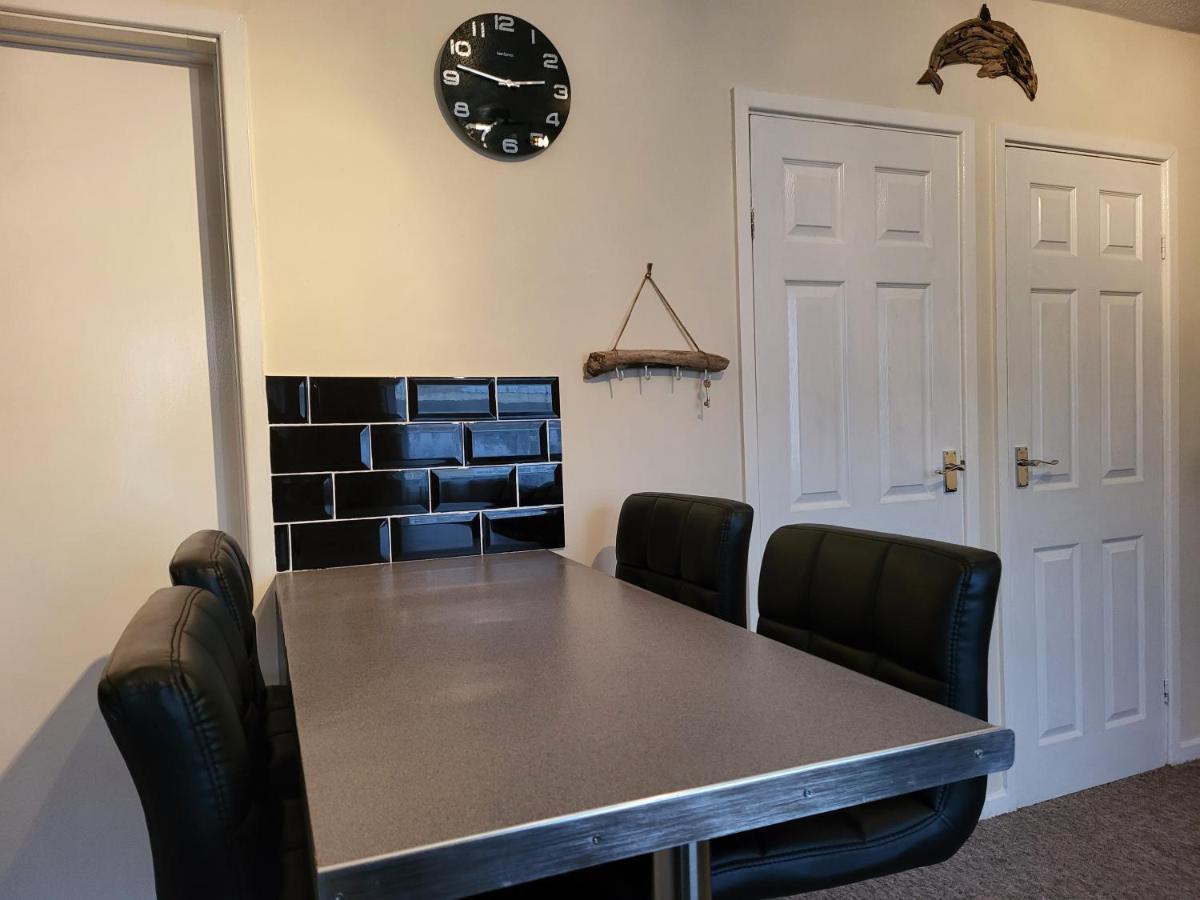 Sandy Beach Hill View Apartment Брин Екстериор снимка